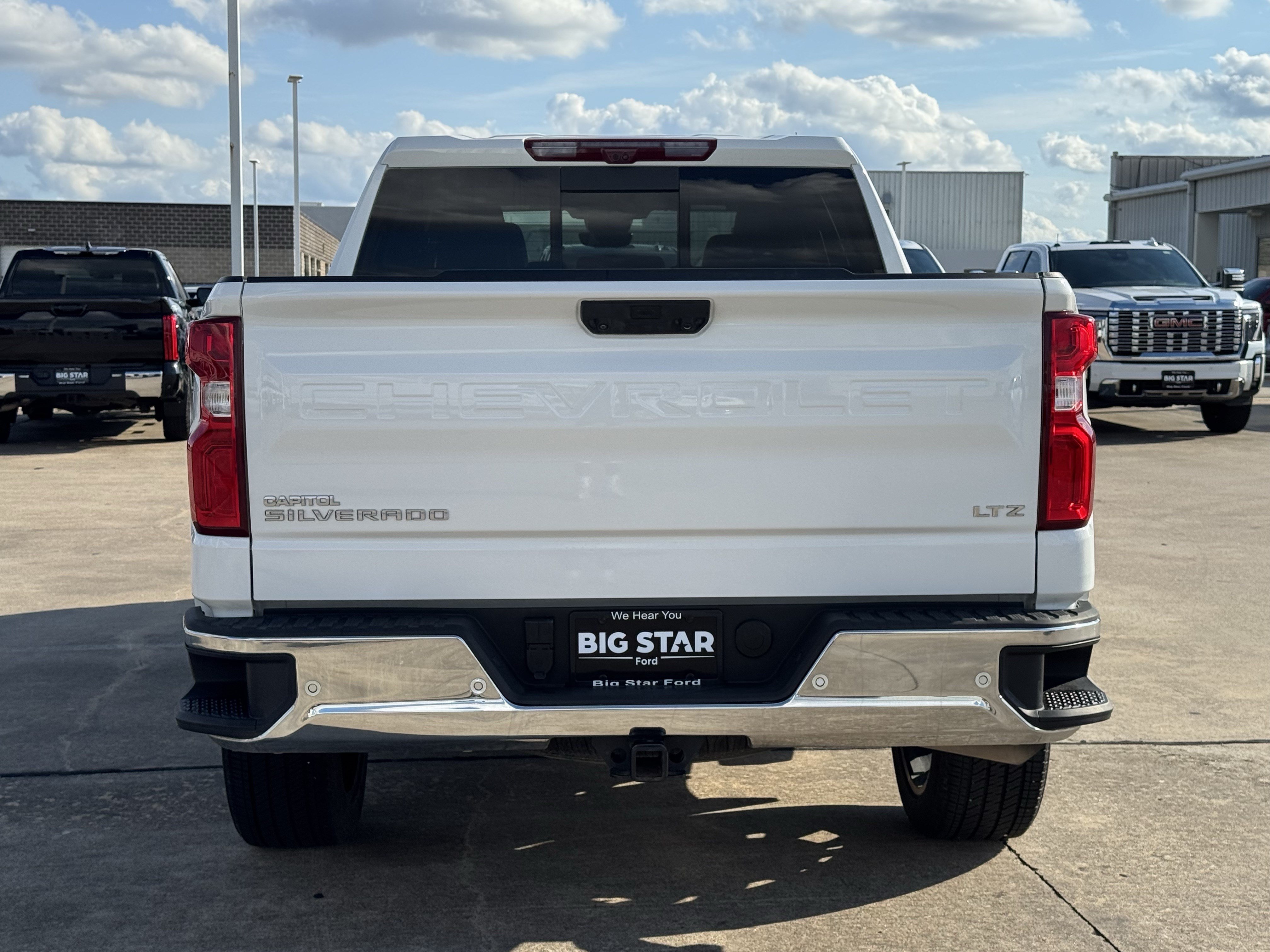 Used 2024 Chevrolet Silverado 1500 LTZ w/ LTZ Premium Texas Edition RWD image 9