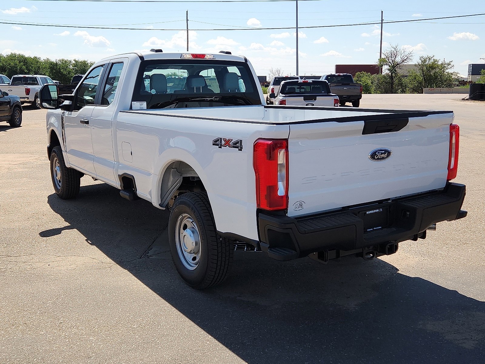 New 2026 Ford F250 4x4 SuperCab Super Duty image 3