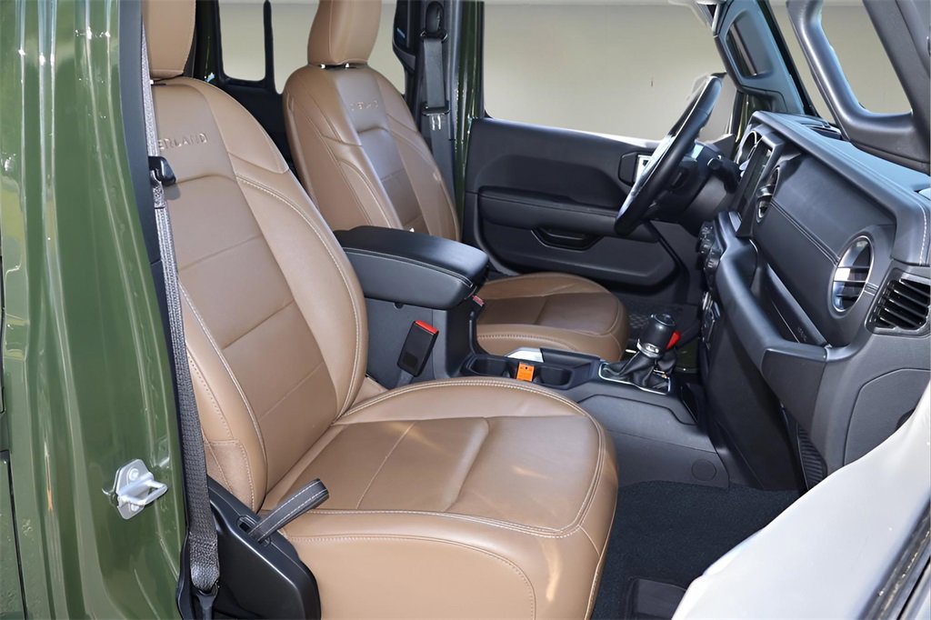 Used 2022 Jeep Gladiator Overland w/ Popular Equipment Package image 14