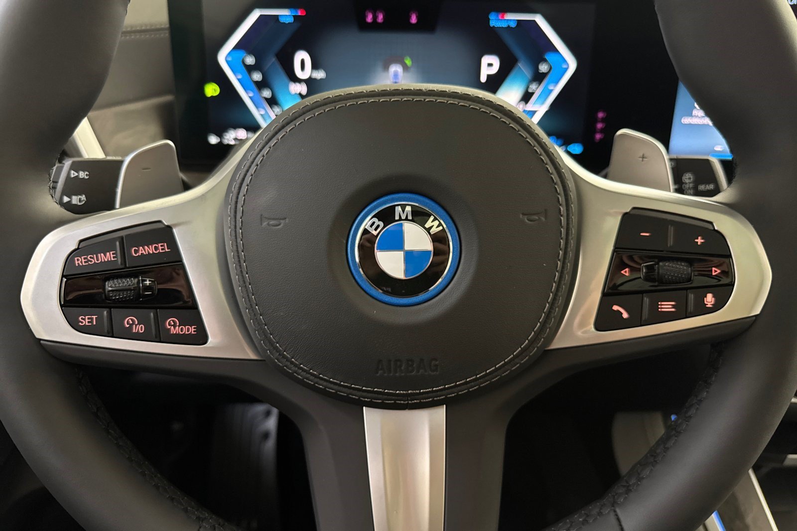 New 2026 BMW X5 xDrive50e w/ M Sport Package AWD/4WD image 17