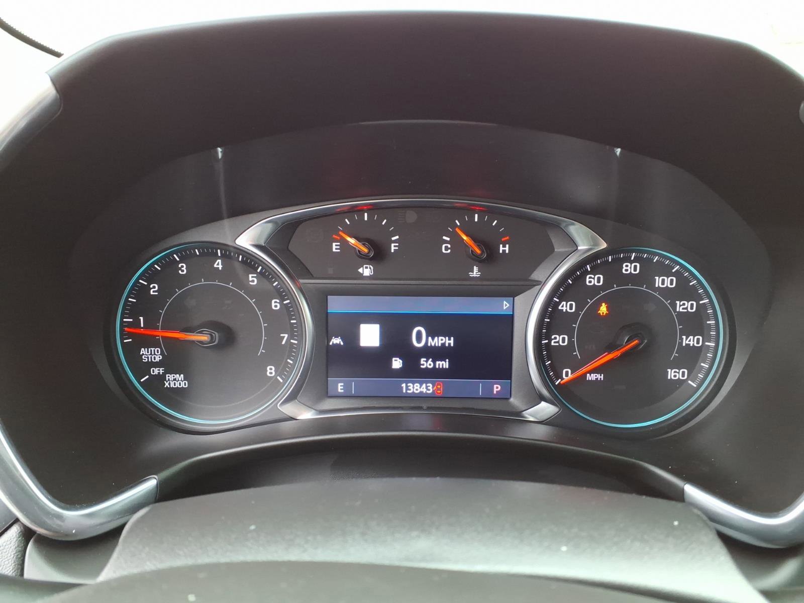 Used 2023 Chevrolet Equinox Premier image 16