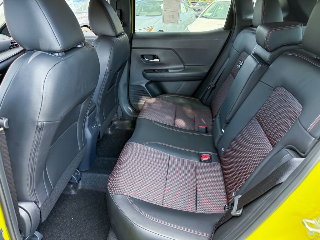 New 2026 Nissan Kicks SR w/ Cold Weather Package image 28