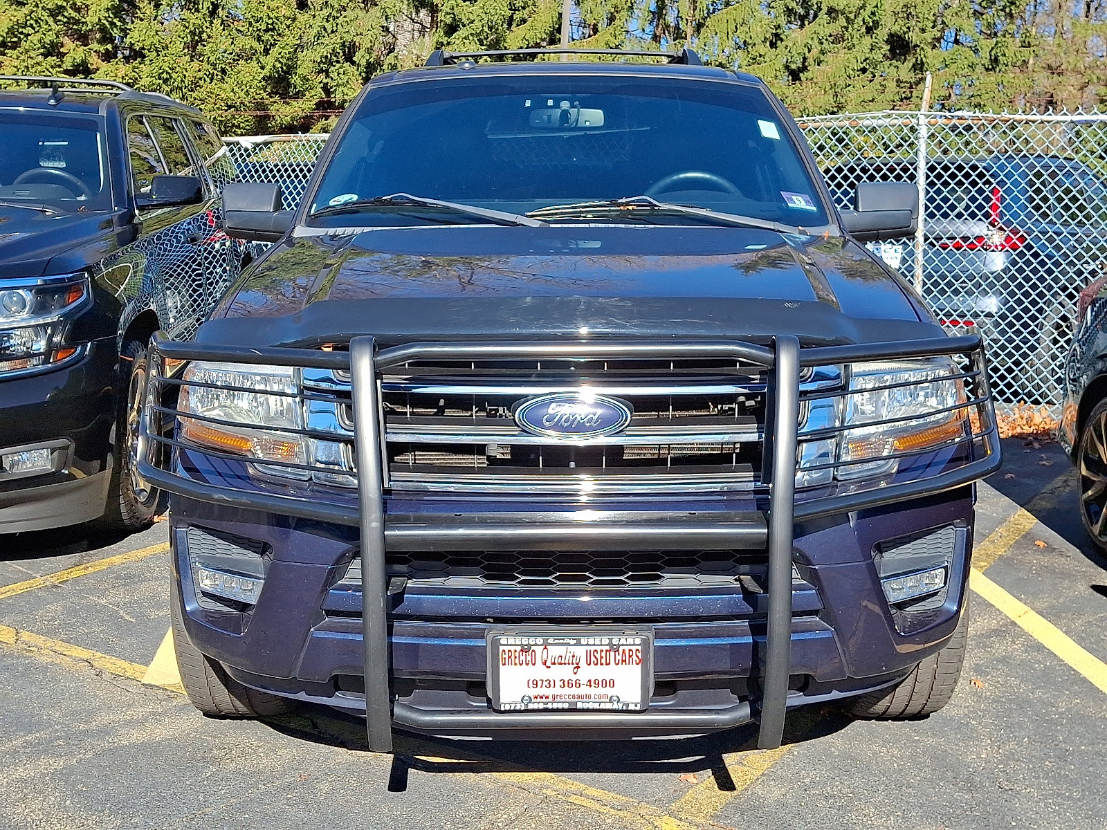 Used 2015 Ford Expedition XLT w/ Equipment Group 202A image 2