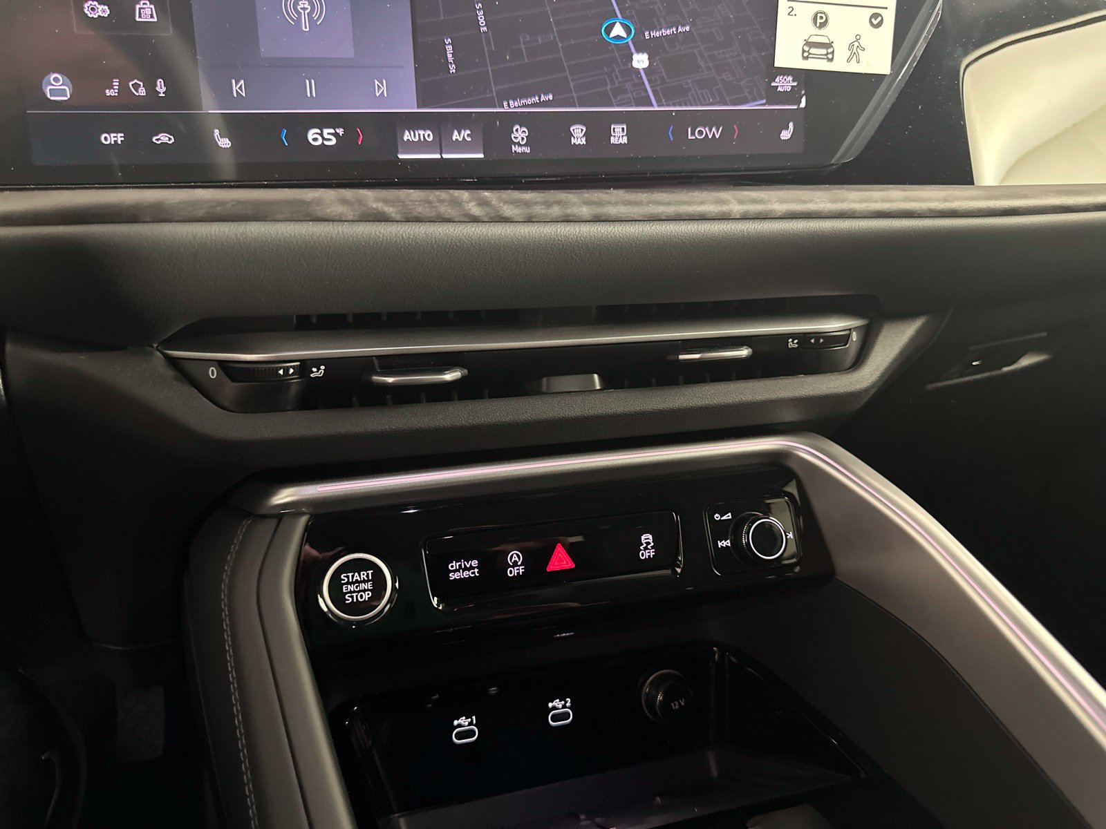 Certified 2025 Audi Q5 Premium w/ Premium Plus AWD/4WD image 17