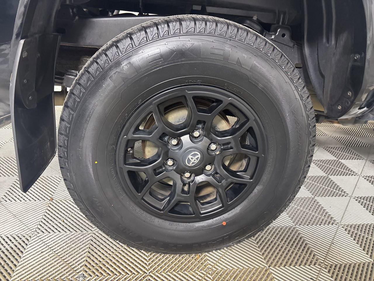 Used 2021 Toyota Tacoma SR5 image 31