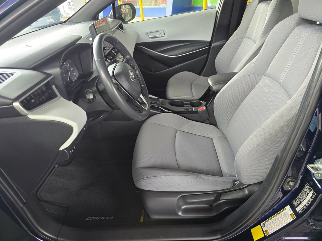 Used 2024 Toyota Corolla SE w/ SE Package FWD image 22