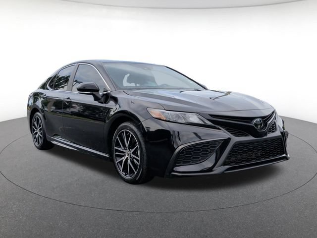 Used 2023 Toyota Camry SE FWD image 8