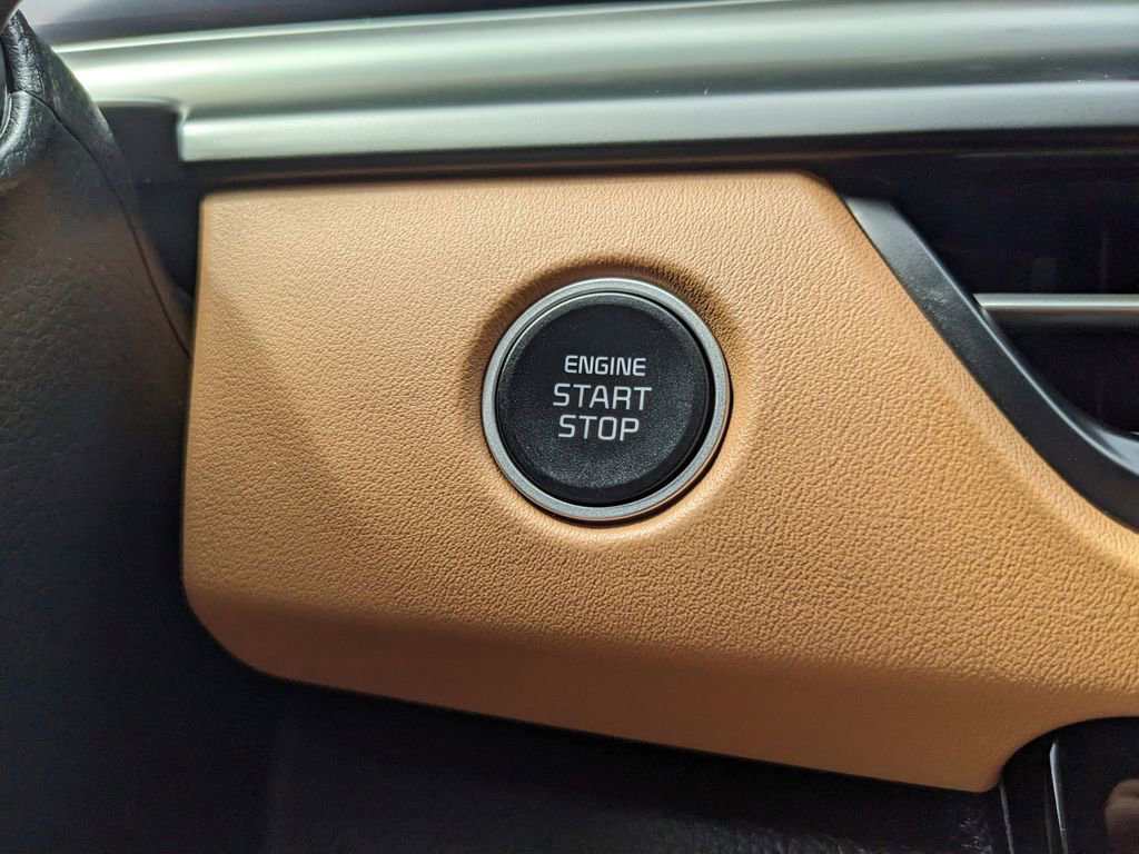 Certified 2026 Kia Seltos EX w/ EX Sunroof Package FWD image 27