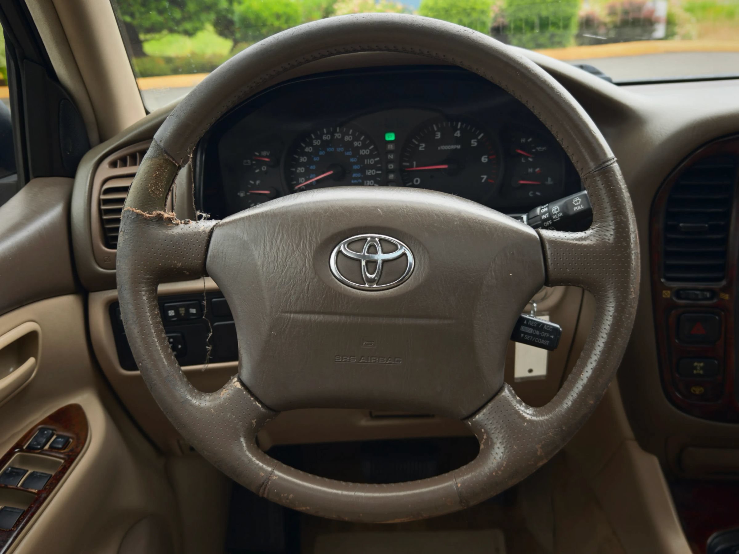 Used 2002 Toyota Land Cruiser AWD/4WD image 24