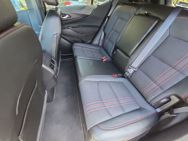 Used 2023 Chevrolet Equinox RS FWD image 19