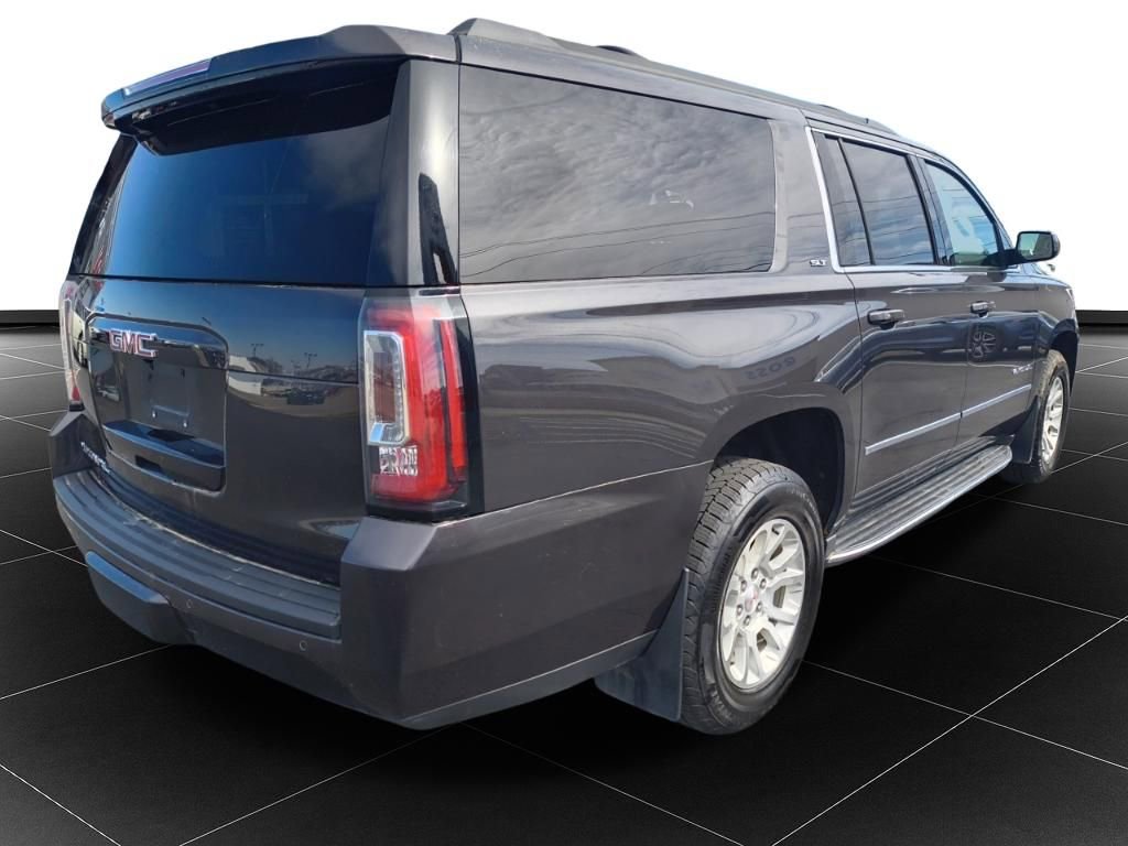 Used 2017 GMC Yukon XL SLT w/ Open Road Package image 3