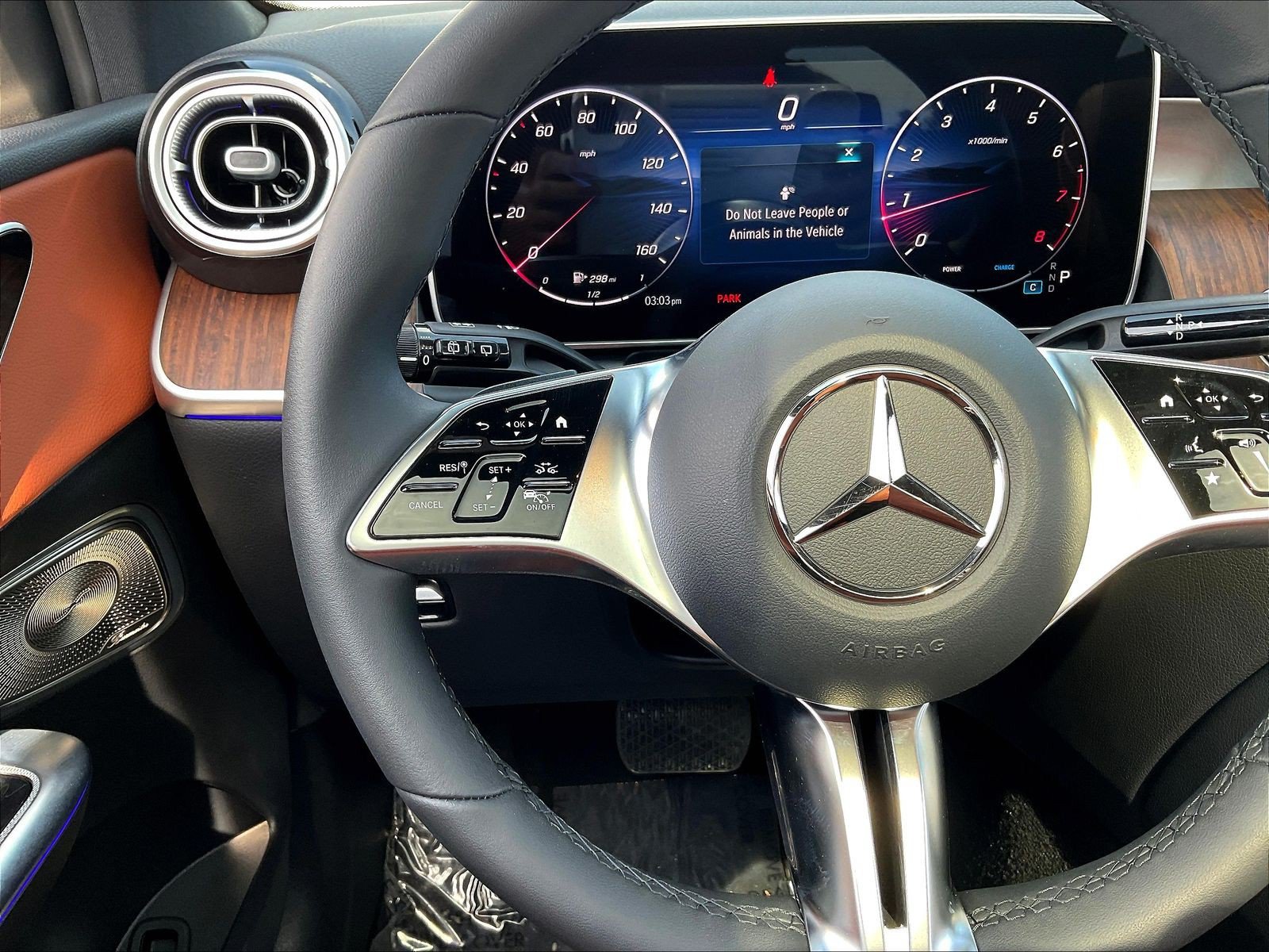 Certified 2026 Mercedes-Benz GLC 300 4MATIC image 11