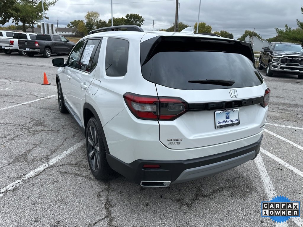 Used 2025 Honda Pilot Touring image 24