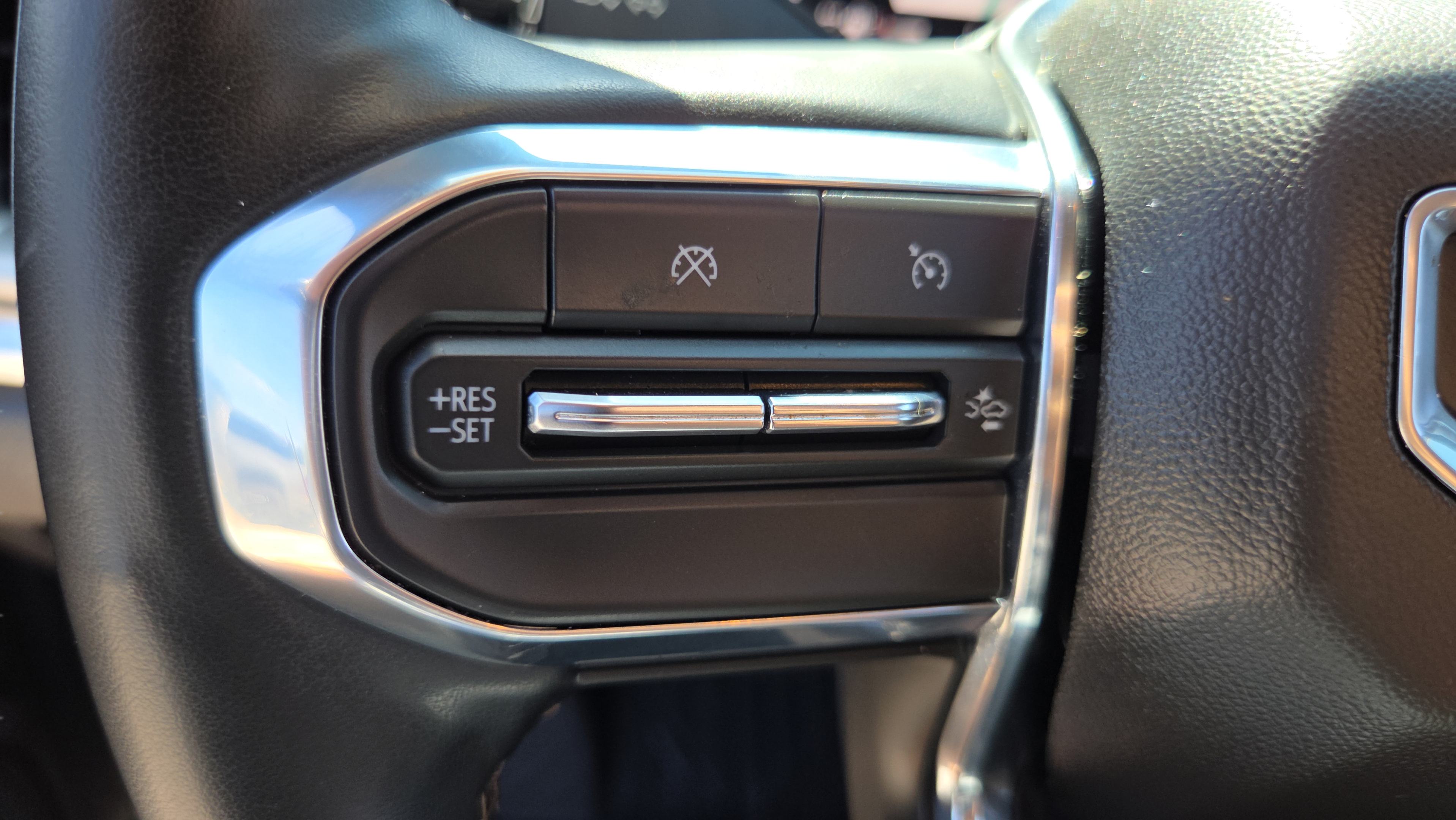 Used 2023 GMC Canyon Denali AWD/4WD image 26