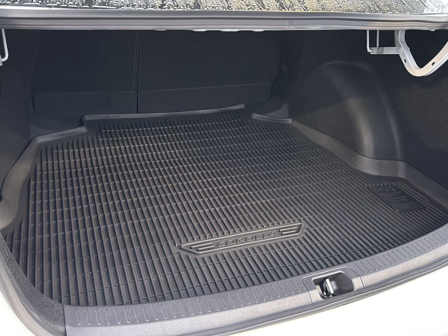 New 2026 Toyota Corolla LE image 27