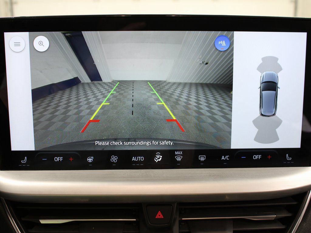 Used 2024 Ford Escape Platinum image 16