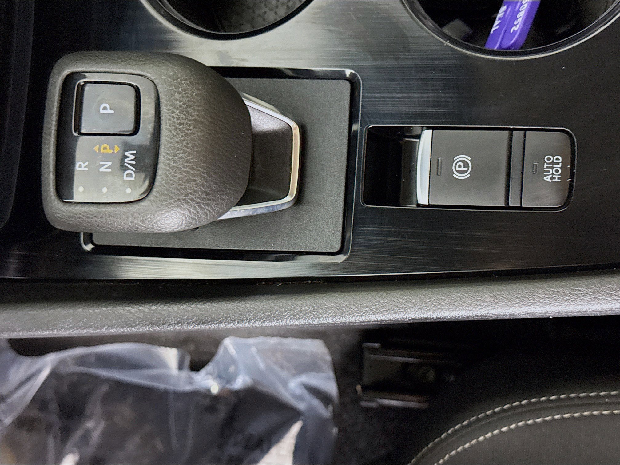 Used 2023 Nissan Rogue S image 19