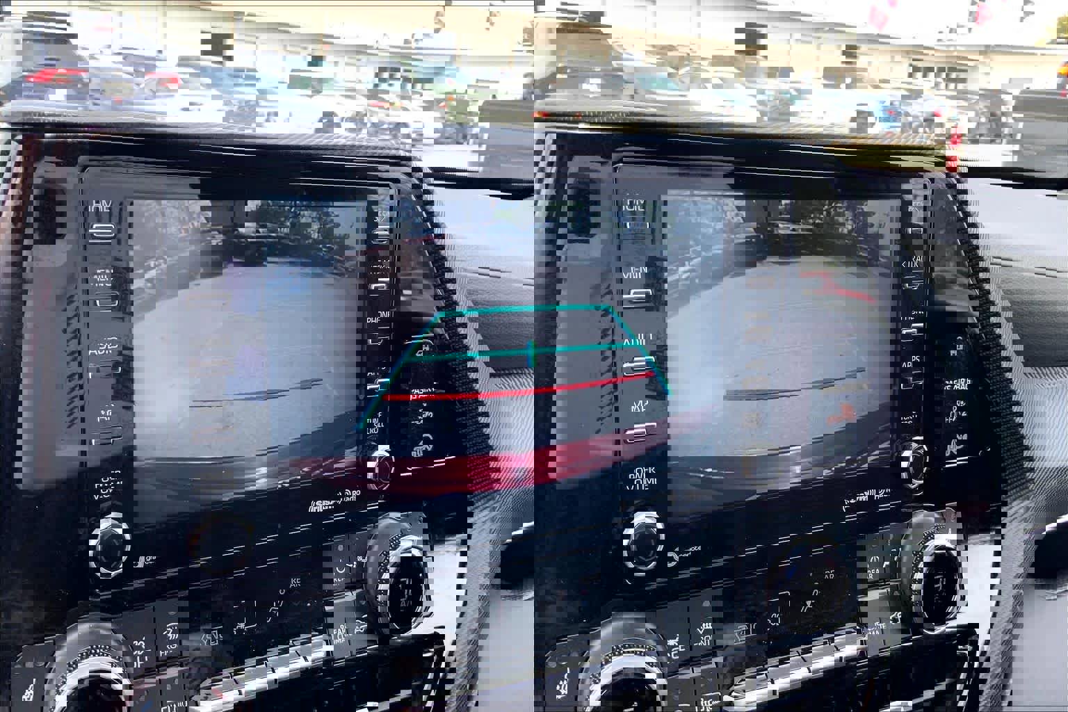 Used 2021 Toyota Highlander XSE image 27