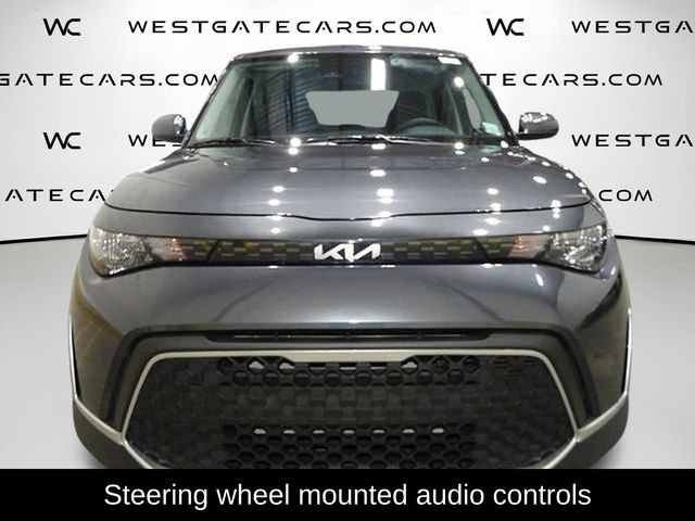 Used 2023 Kia Soul LX w/ Option Group 015 FWD image 4