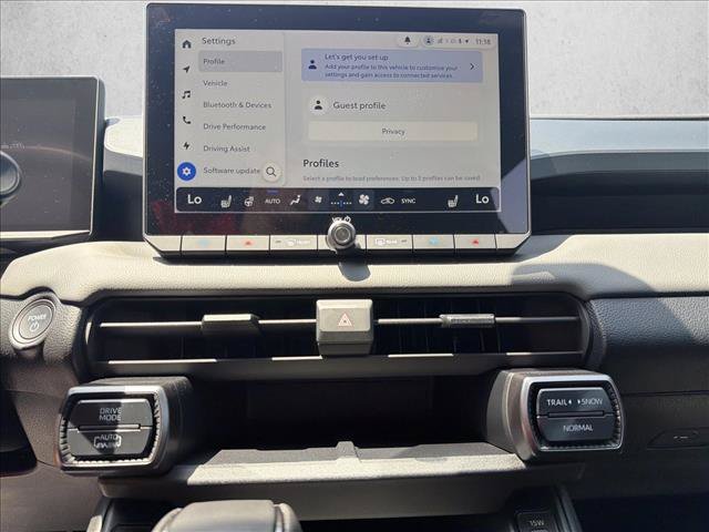 New 2026 Toyota RAV4 SE w/ Convenience Package AWD/4WD image 17