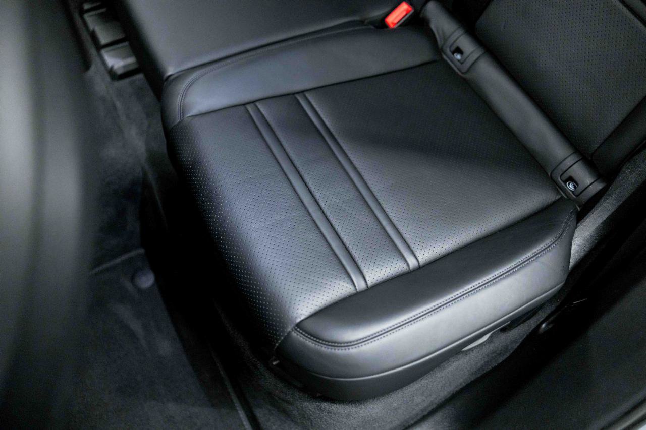 Used 2022 Porsche Cayenne GTS AWD/4WD image 81