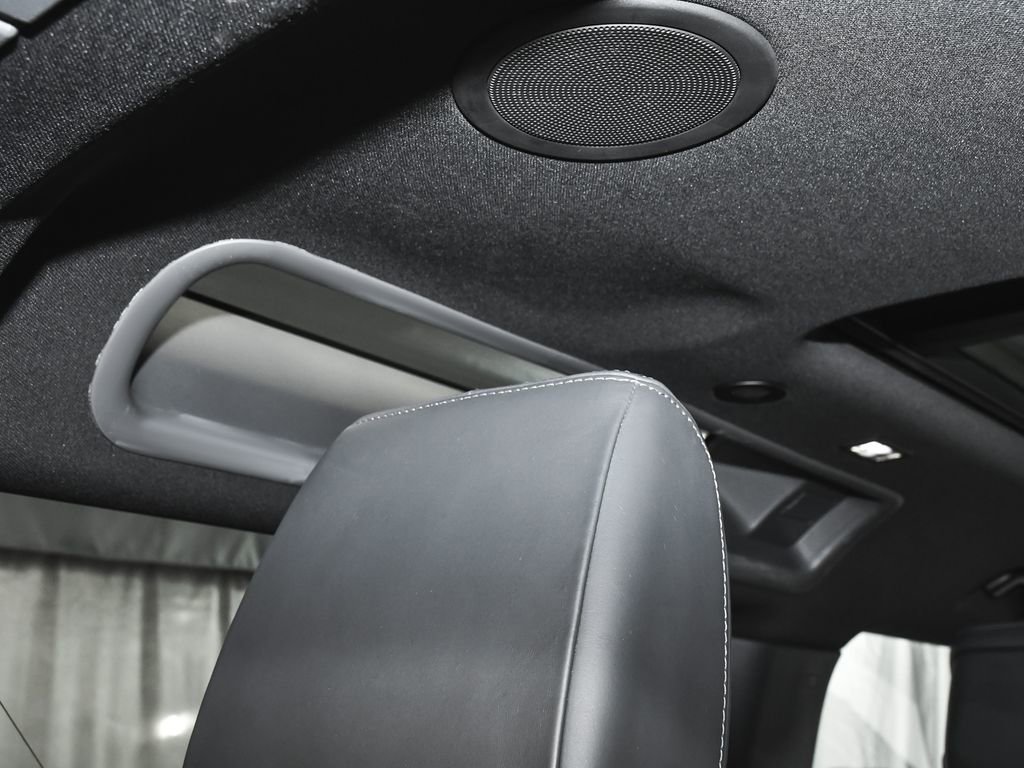 Used 2022 Land Rover Defender 90 X-Dynamic HSE image 69