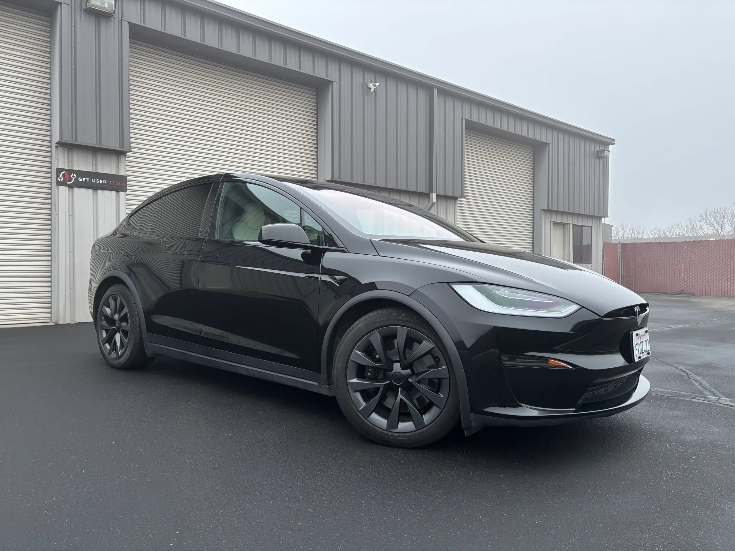 Used 2023 Tesla Model X image 2