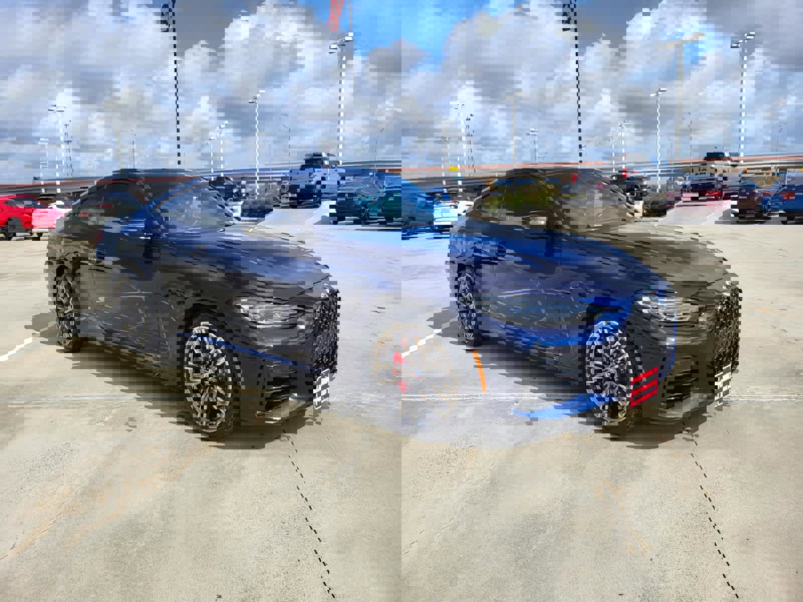 Used 2023 BMW 440i xDrive Coupe w/ Premium Package image 7