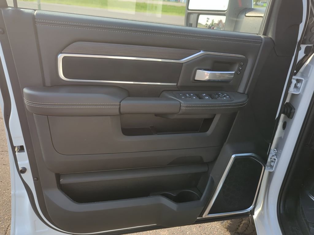 New 2025 RAM 2500 Laramie w/ Sport Appearance Package image 39