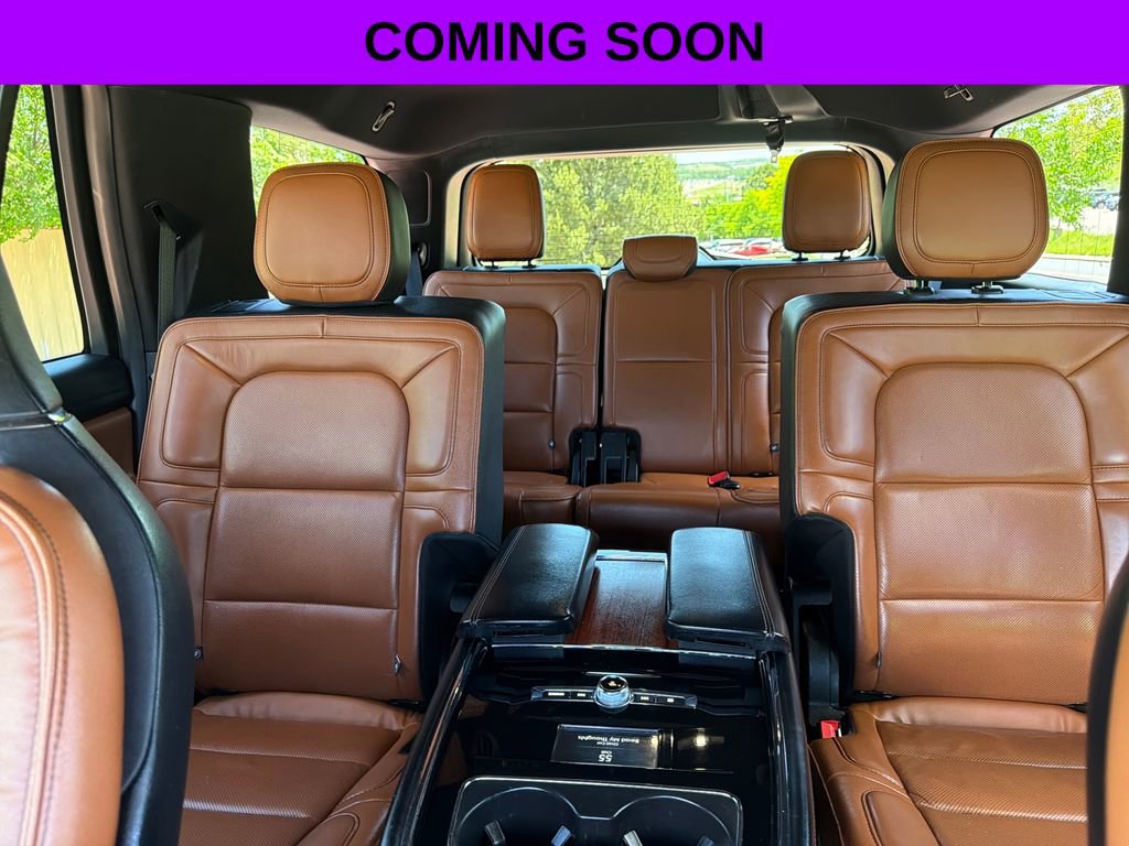 Used 2018 Lincoln Navigator Reserve w/ Technology Package AWD/4WD image 26