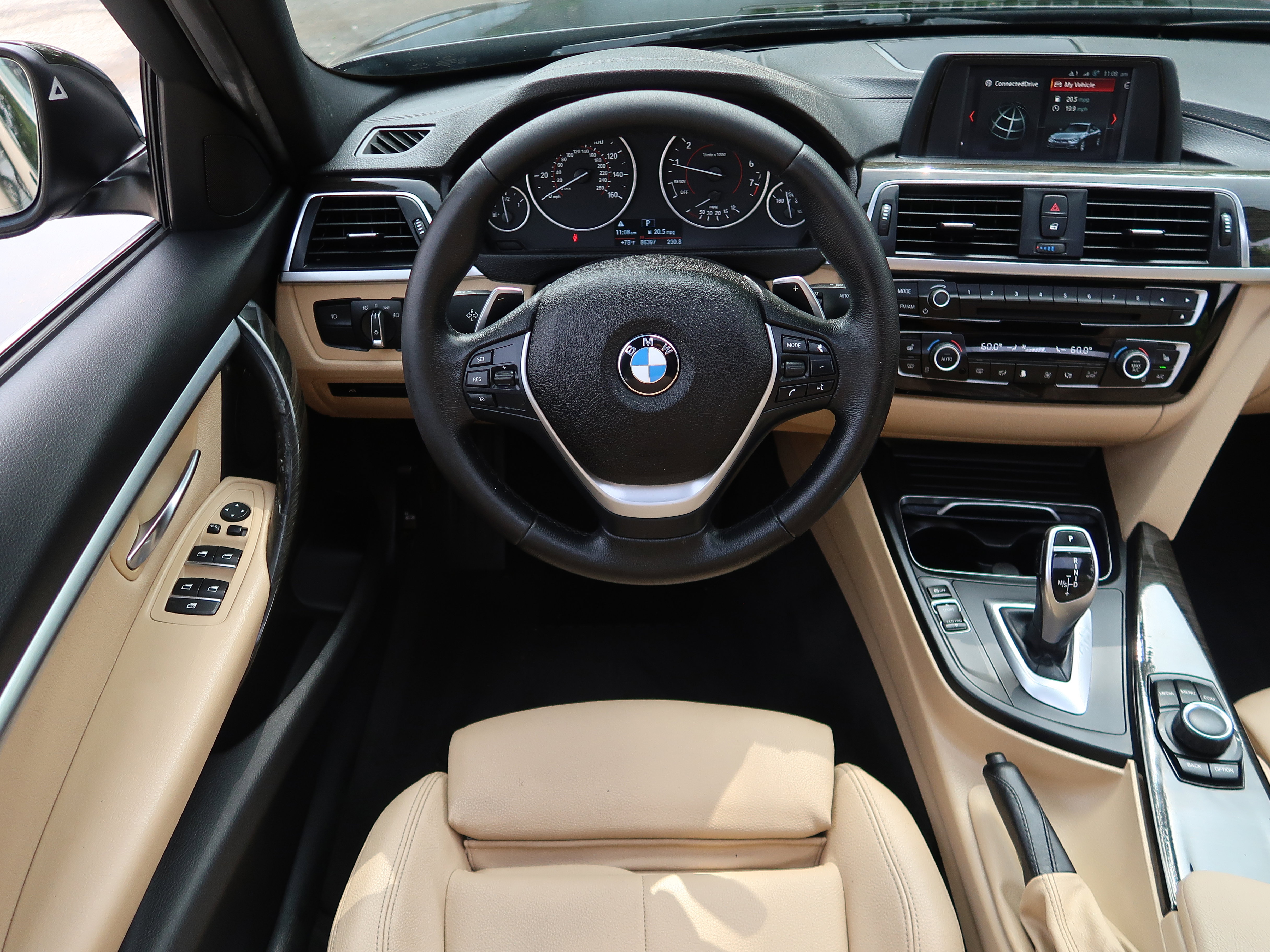 Used 2018 BMW 330i Sedan w/ Convenience Package RWD image 14