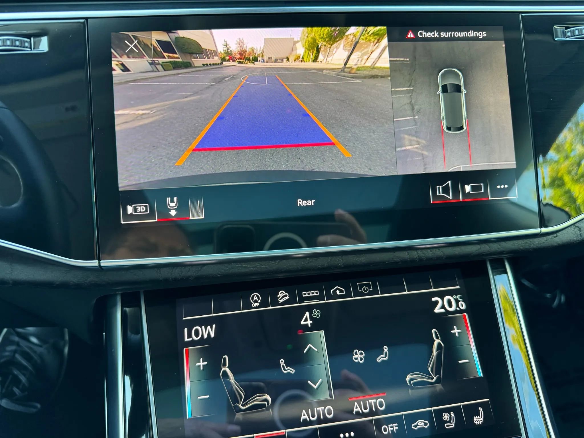 Used 2022 Audi Q8 Premium Plus w/ Premium Plus Package image 37