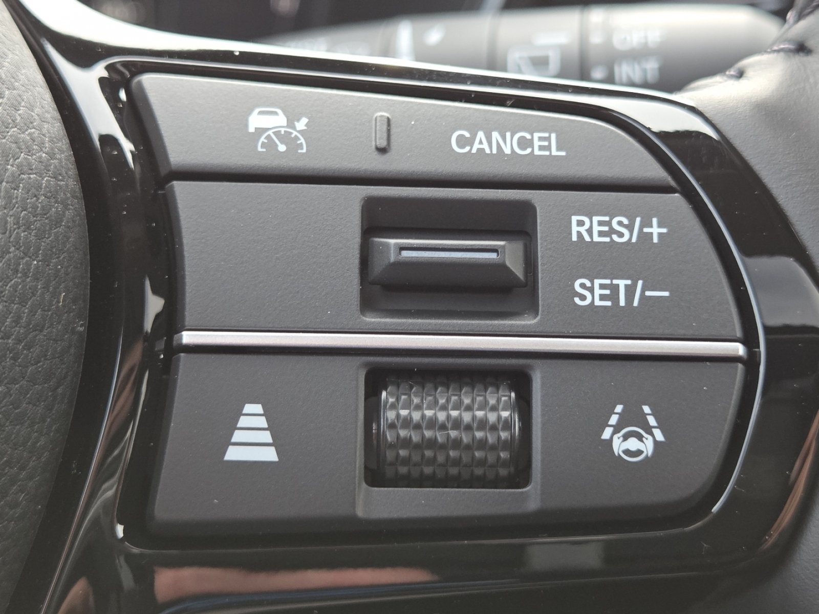 New 2026 Honda CR-V EX-L image 33