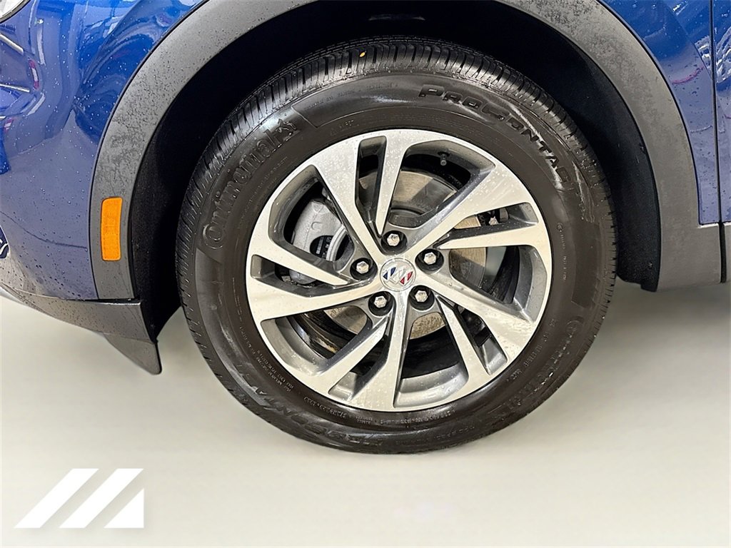 Used 2023 Buick Envision Essence image 31