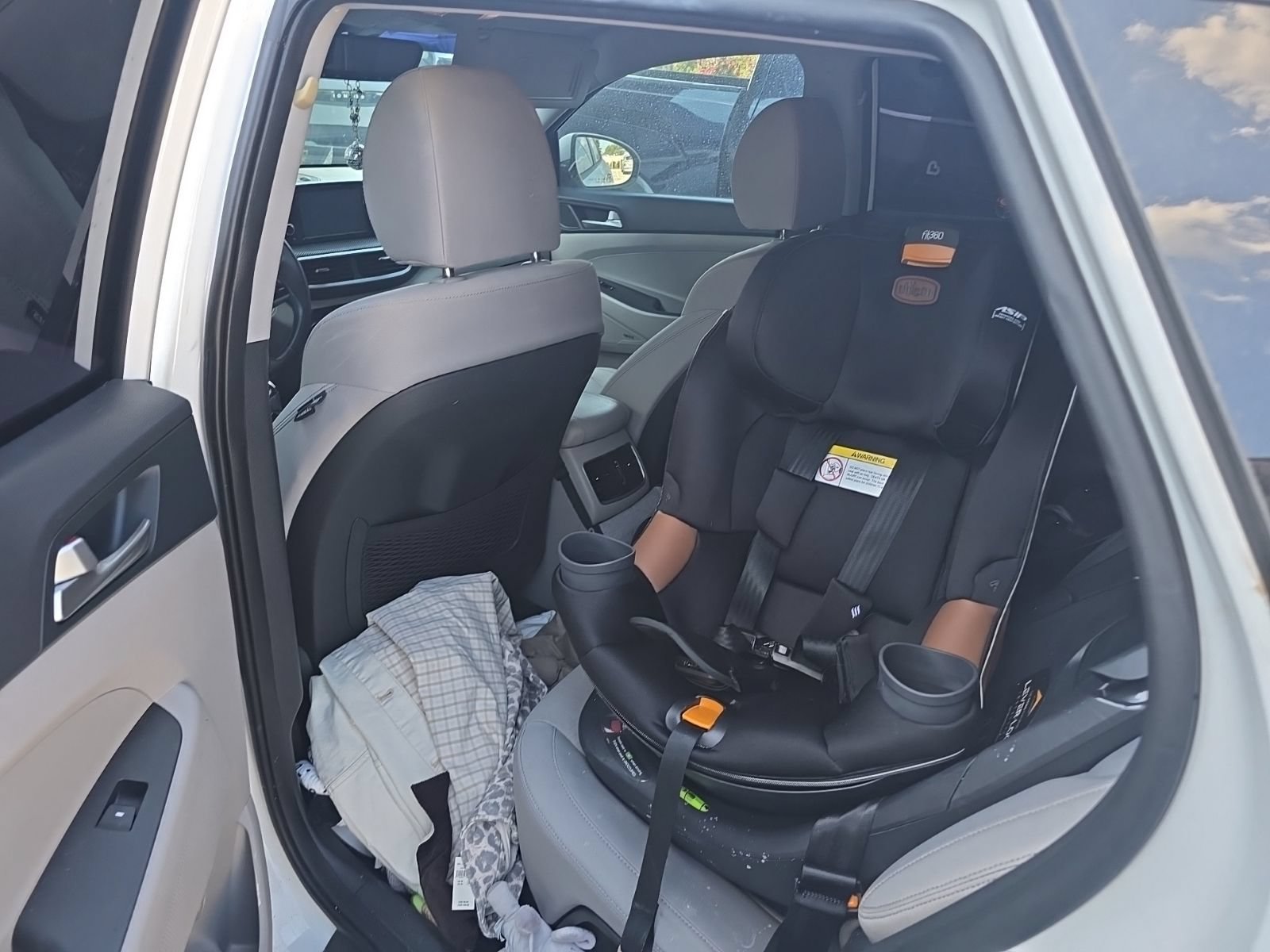 Used 2020 Hyundai Tucson Sport FWD image 11