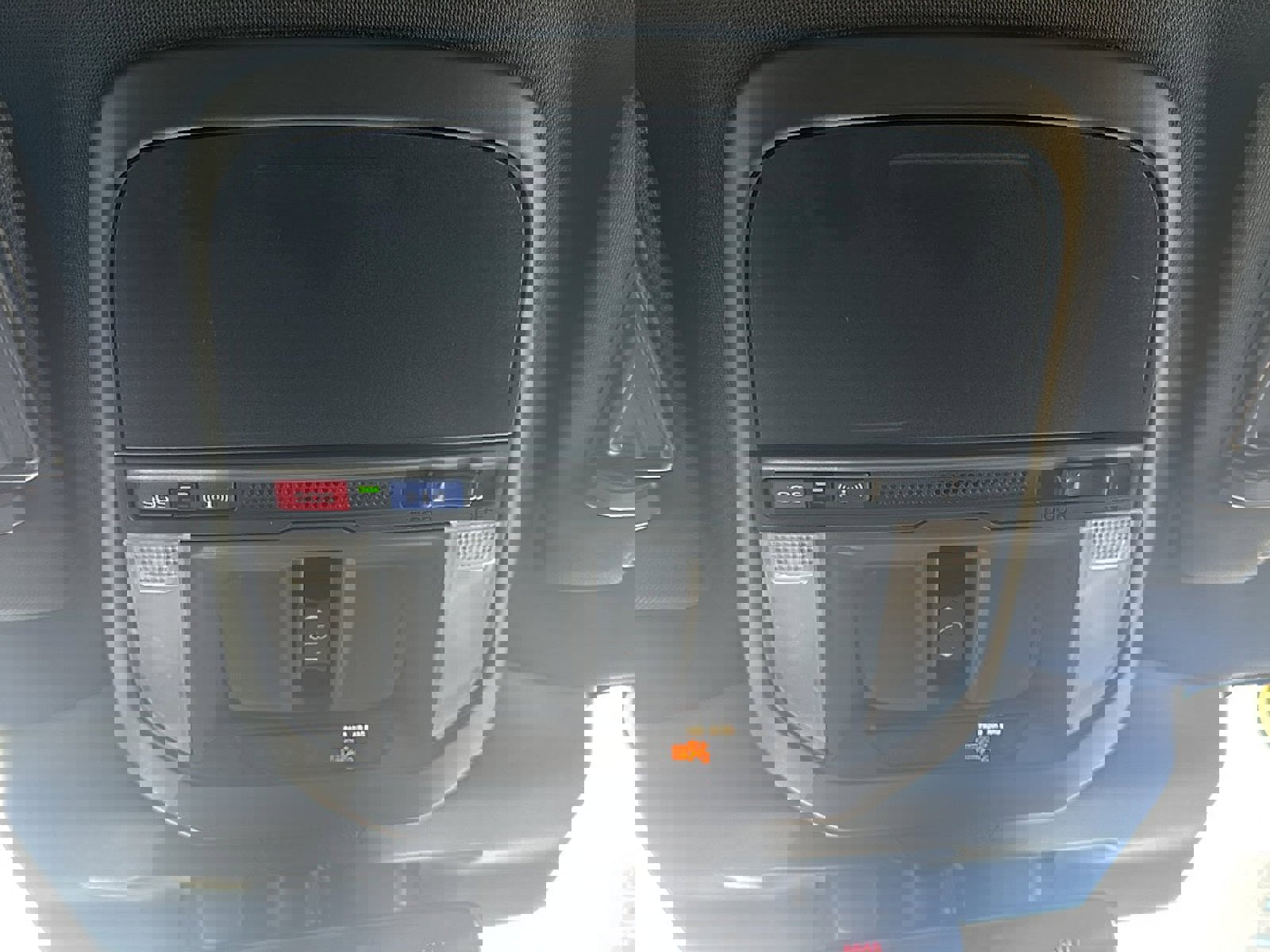 Used 2025 Subaru Forester Limited w/ Protection Package (1PH) image 38