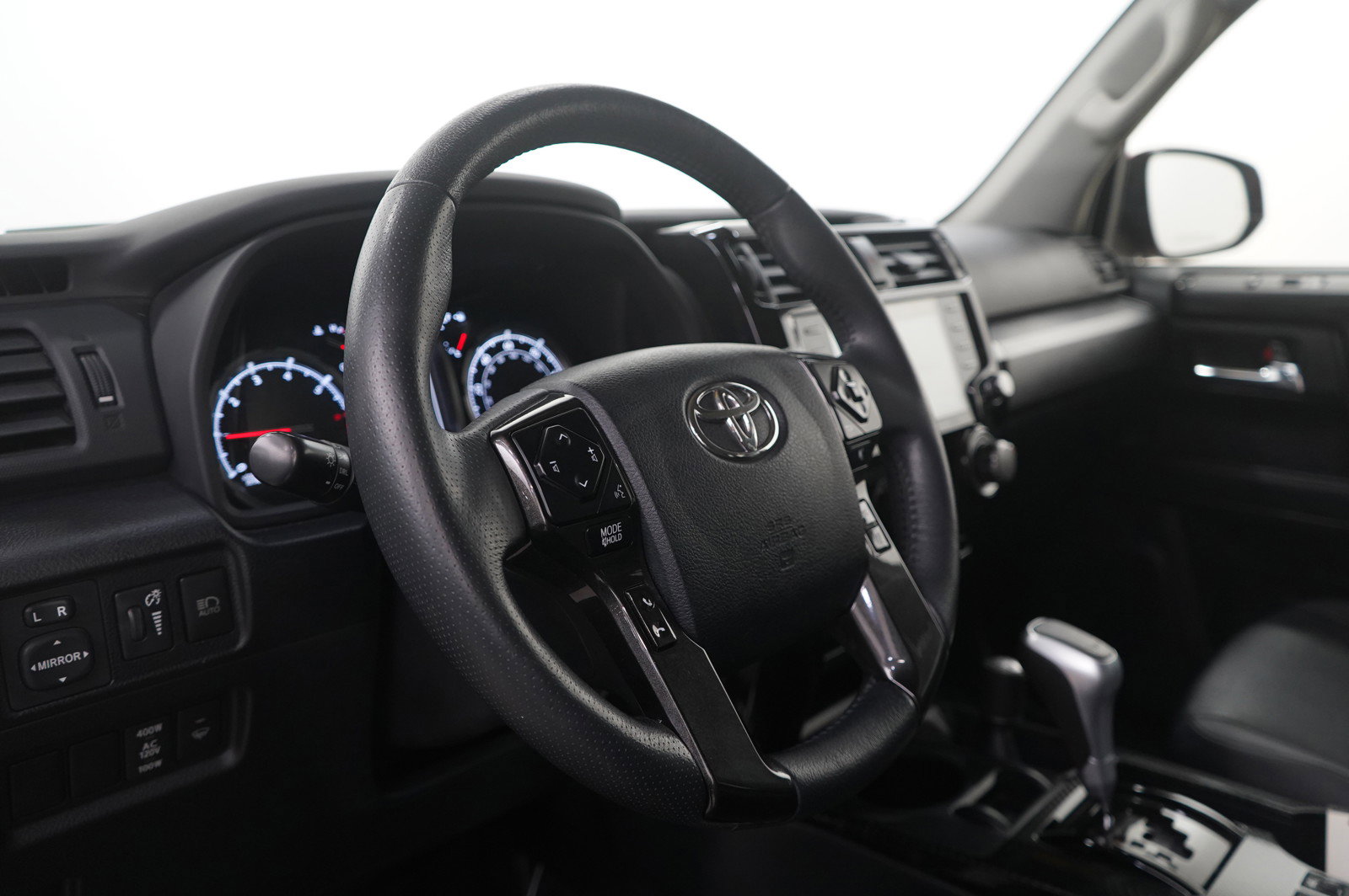 Used 2022 Toyota 4Runner TRD Off-Road Premium image 19