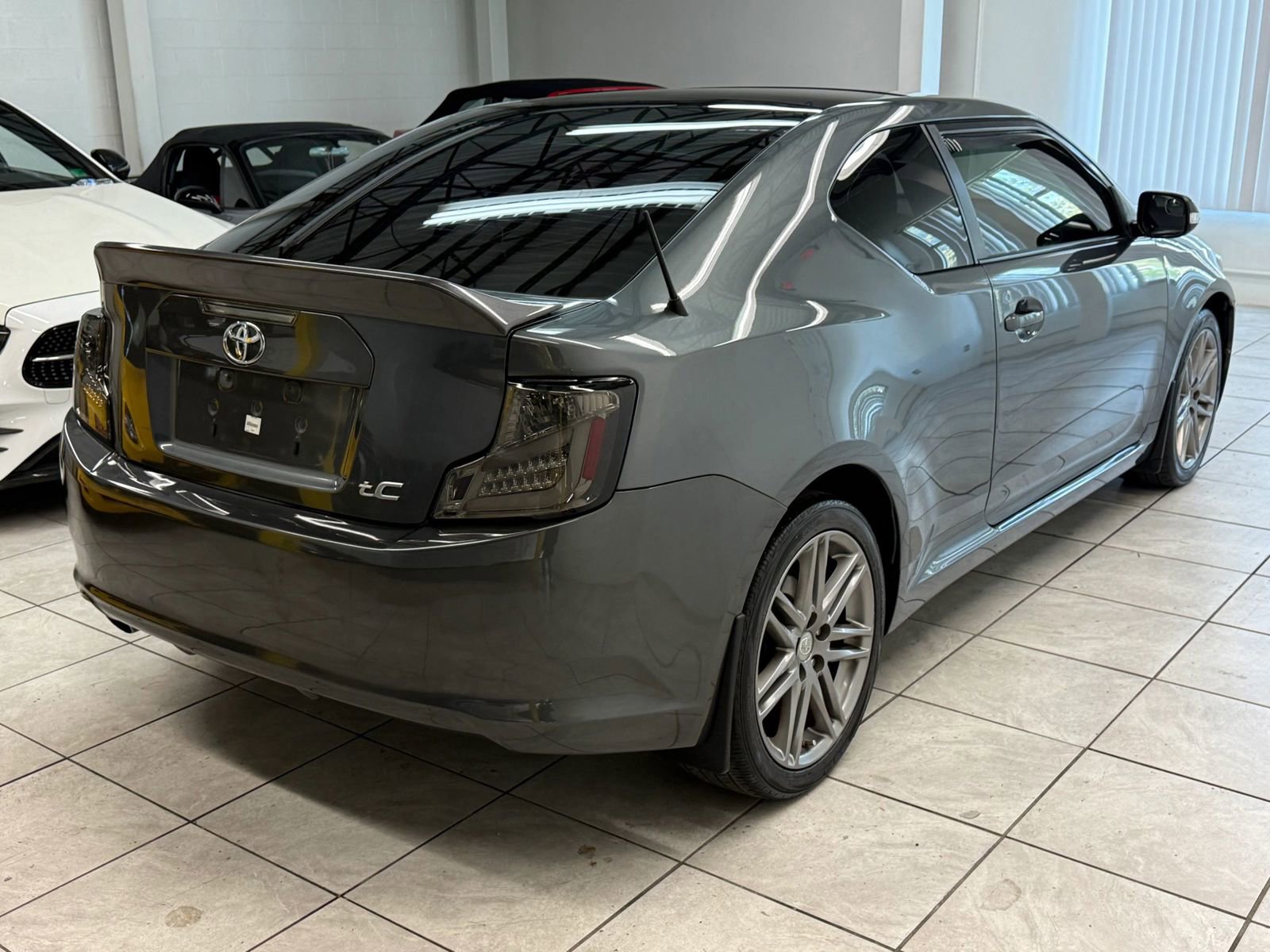 Used 2011 Scion tC image 9