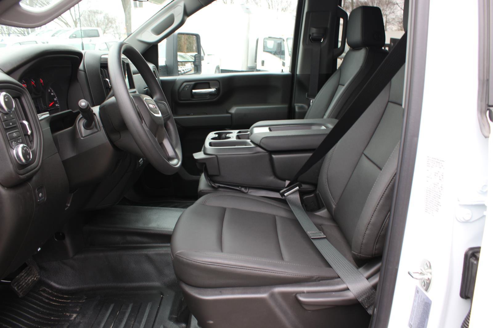 New 2026 GMC Sierra 3500 Pro w/ Convenience Package image 12