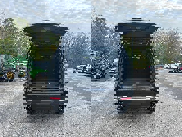 New 2026 Chevrolet Suburban Premier image 19