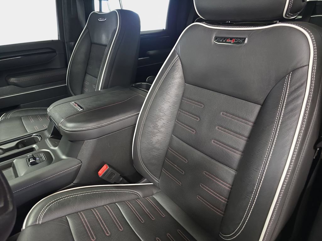 Used 2024 GMC Sierra 2500 AT4X w/ AT4X AEV Edition image 17