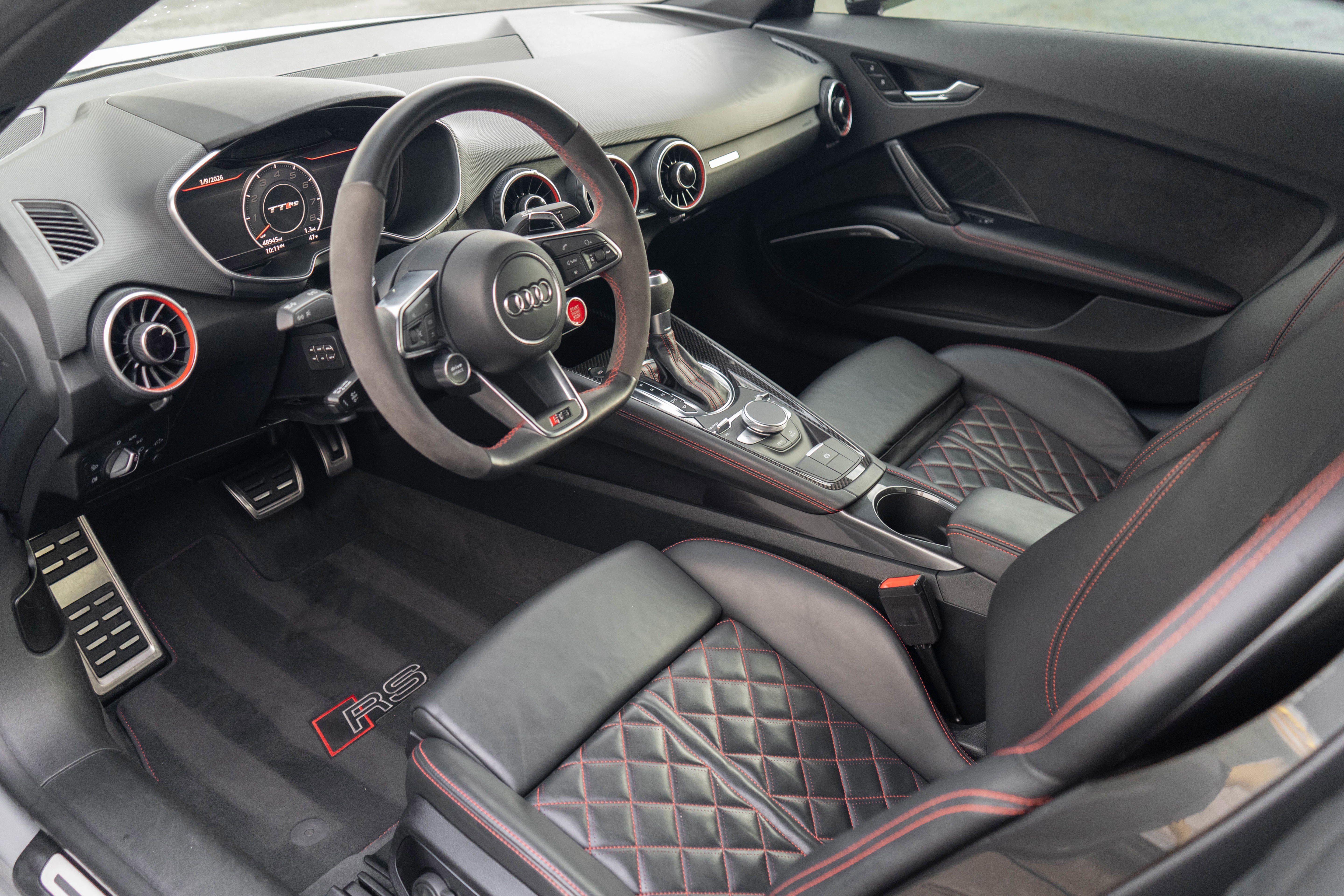 Used 2018 Audi TT RS image 9
