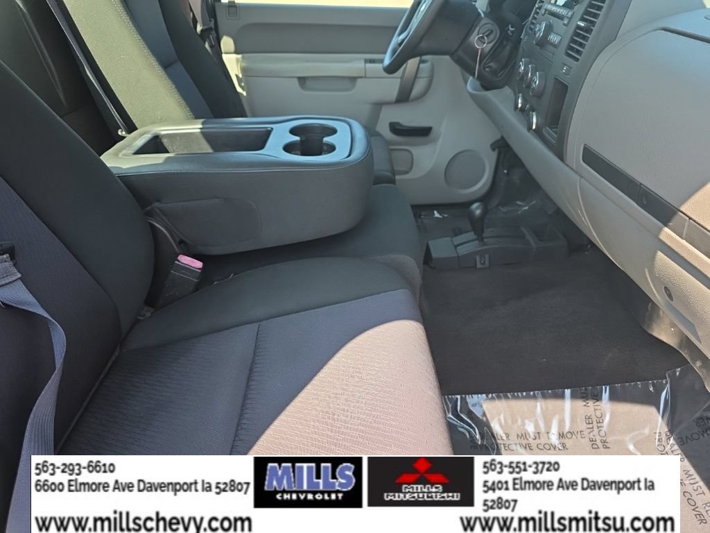 Used 2013 Chevrolet Silverado 1500 W/T w/ LS Package AWD/4WD image 14