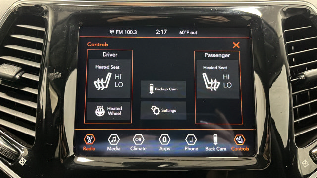 Used 2020 Jeep Cherokee Limited AWD/4WD image 30