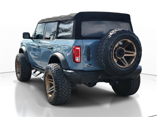 Used 2021 Ford Bronco Black Diamond image 3