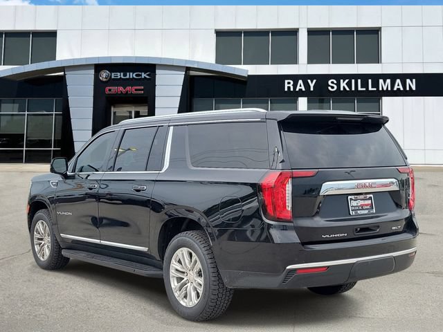Used 2024 GMC Yukon XL SLT w/ SLT Luxury Package AWD/4WD image 4