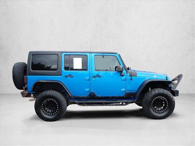 Used 2015 Jeep Wrangler Unlimited Rubicon w/ Connectivity Group AWD/4WD image 5
