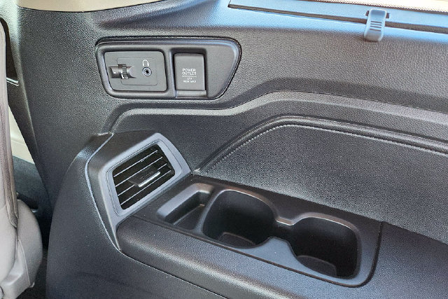 Used 2023 Honda Odyssey Elite image 36