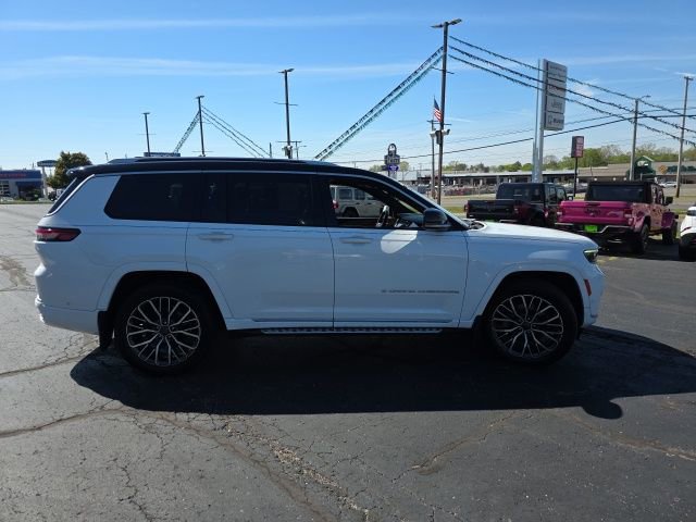 Used 2022 Jeep Grand Cherokee L Summit image 7