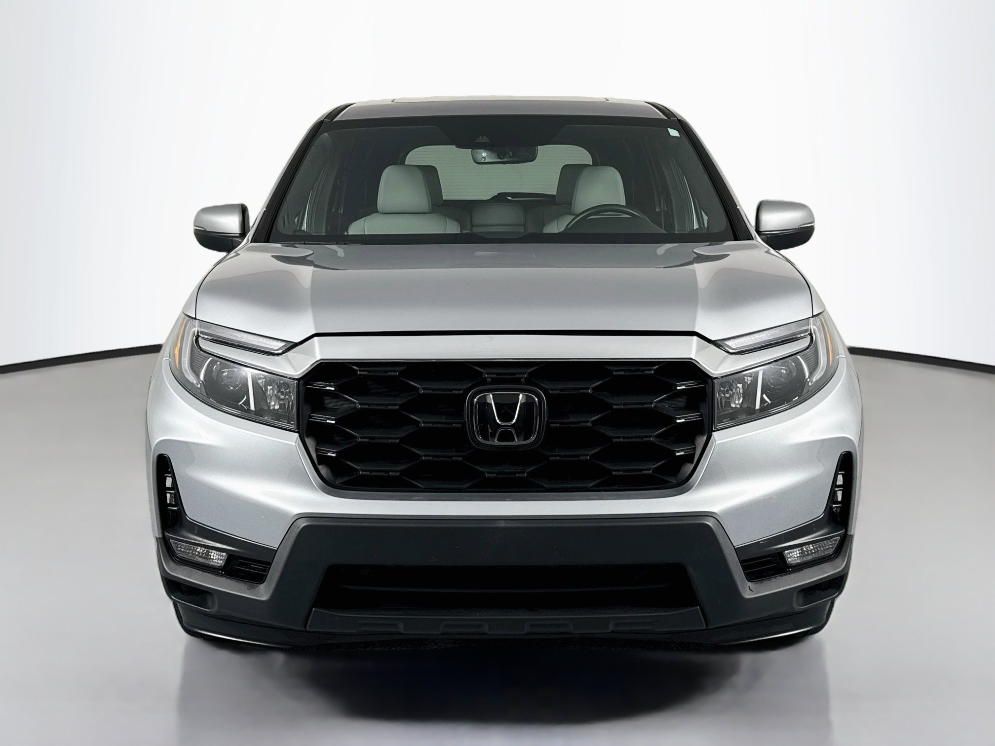 Certified 2023 Honda Passport EX-L image 2